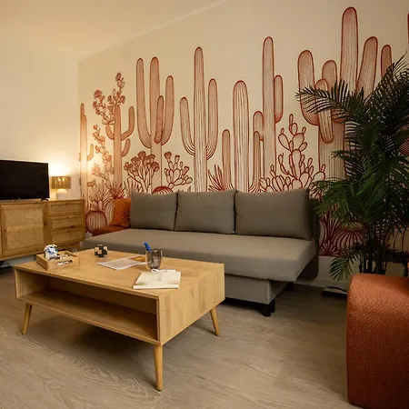 شقة L'oasis - T2 Ambiance Cactus Et Confort Moderne Montoir-de-Bretagne