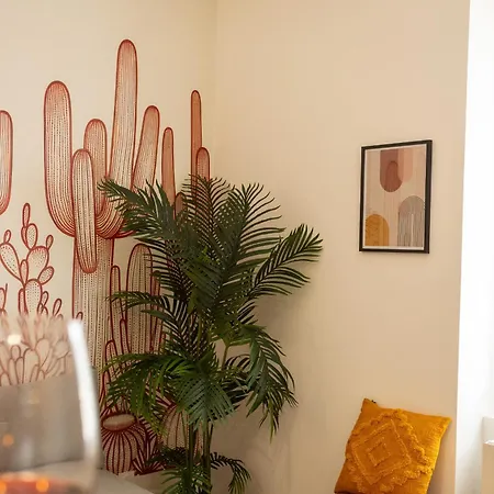 شقة L'oasis - T2 Ambiance Cactus Et Confort Moderne *